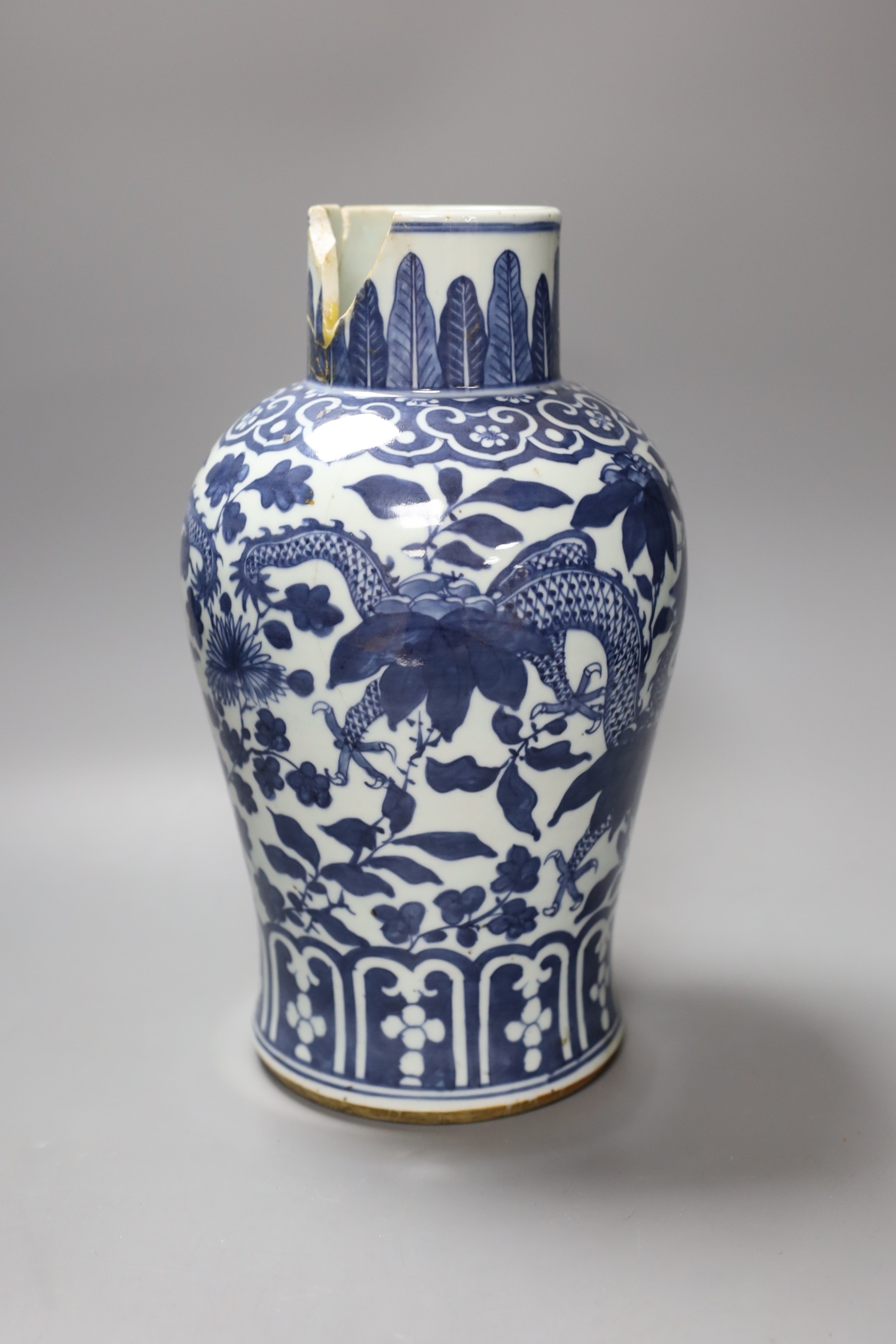 A 19th century Chinese blue and white ‘dragon’ jar, 33cm (a.f.)
